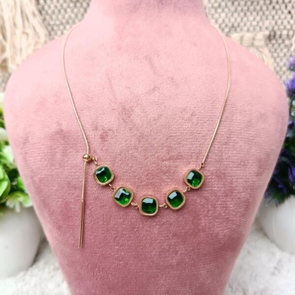 Premium Stones (Artificial Emerald )Chain Stainless Steel Anti Tarnish