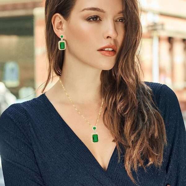 Premium Glass Stone Majesty Pendant Set - Image 10