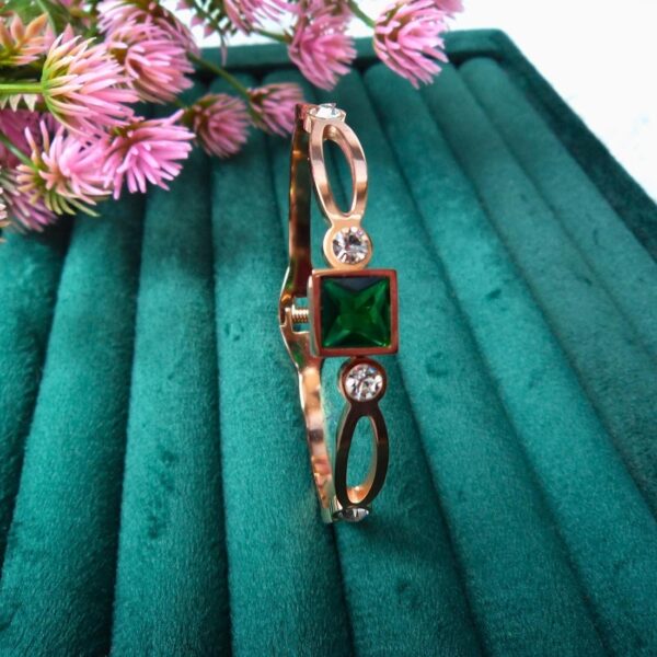 Green Artificial Emarald Bracelet - Image 3