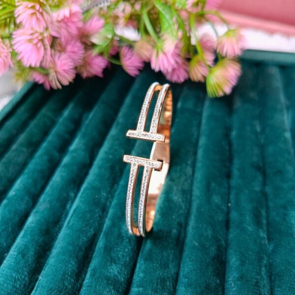 Stainless Steel Anti Tarnish Zircon Gold-plated Bracelet - Image 2