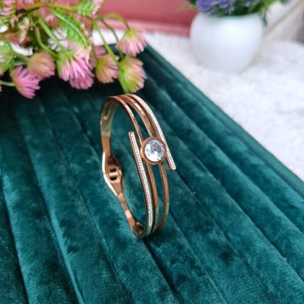Stainless Steel Anti Tarnish white stone Gold-plated Bracelet - Image 3