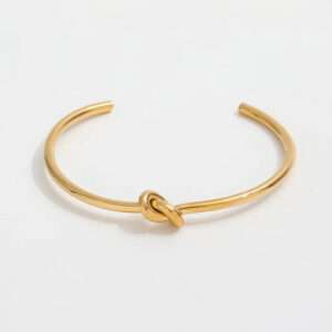Elegance Knote Bracelet