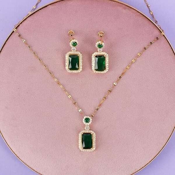 Premium Glass Stone Majesty Pendant Set - Image 2