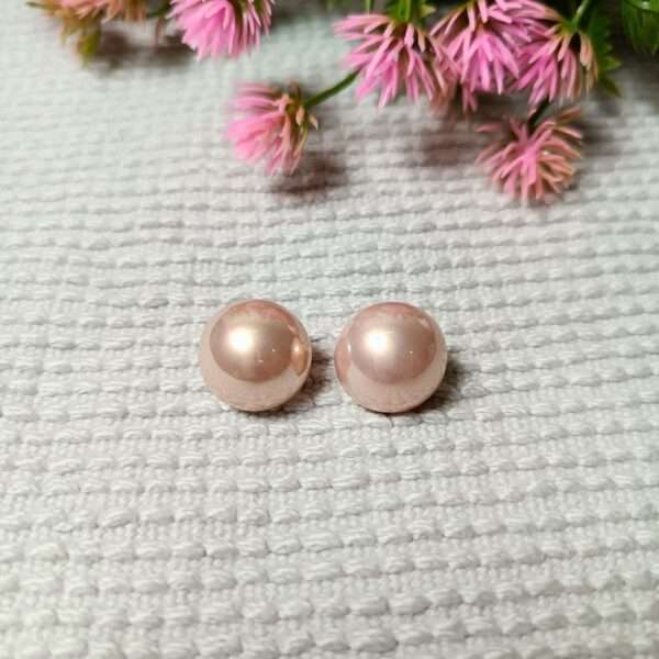 Everyday Elegance Pearl Stainless Steel Anti Tarnish Studs Earrings - Image 7