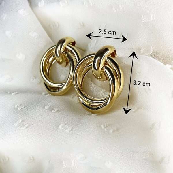 Gold Mesh Rounds Earring - Image 2