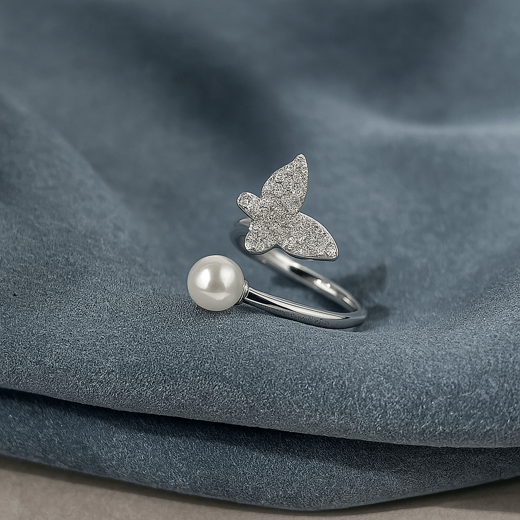 Silver Splash Pearl Adjustable Ring - Image 2