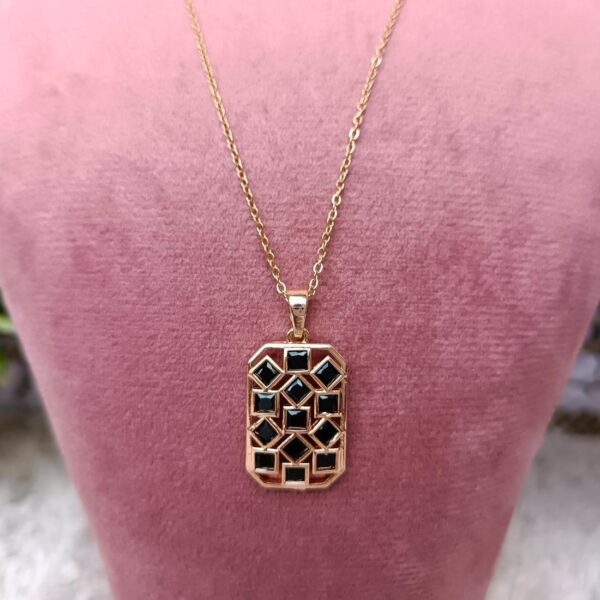 Timeless Orbit Elegance Pendant Stainless Steel Anti Tarnish Chain