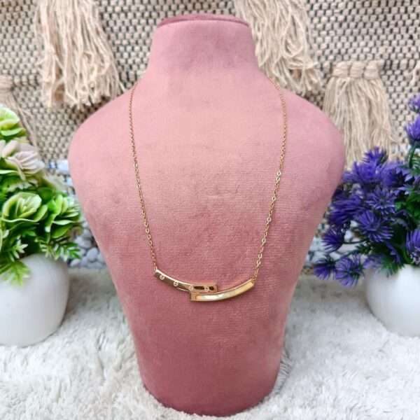 Elegant look Stainless Steel Anti Tarnish Chain